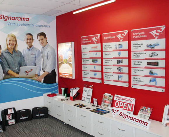 inside a Signarama franchise