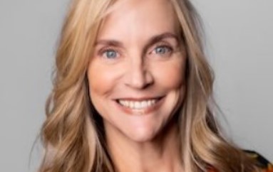 Sara Schaeffner, Owner of The Digital Frontier, Named One of Big Picture Magazine’s 2024 Women in Wide Format at PRINTING United Expo